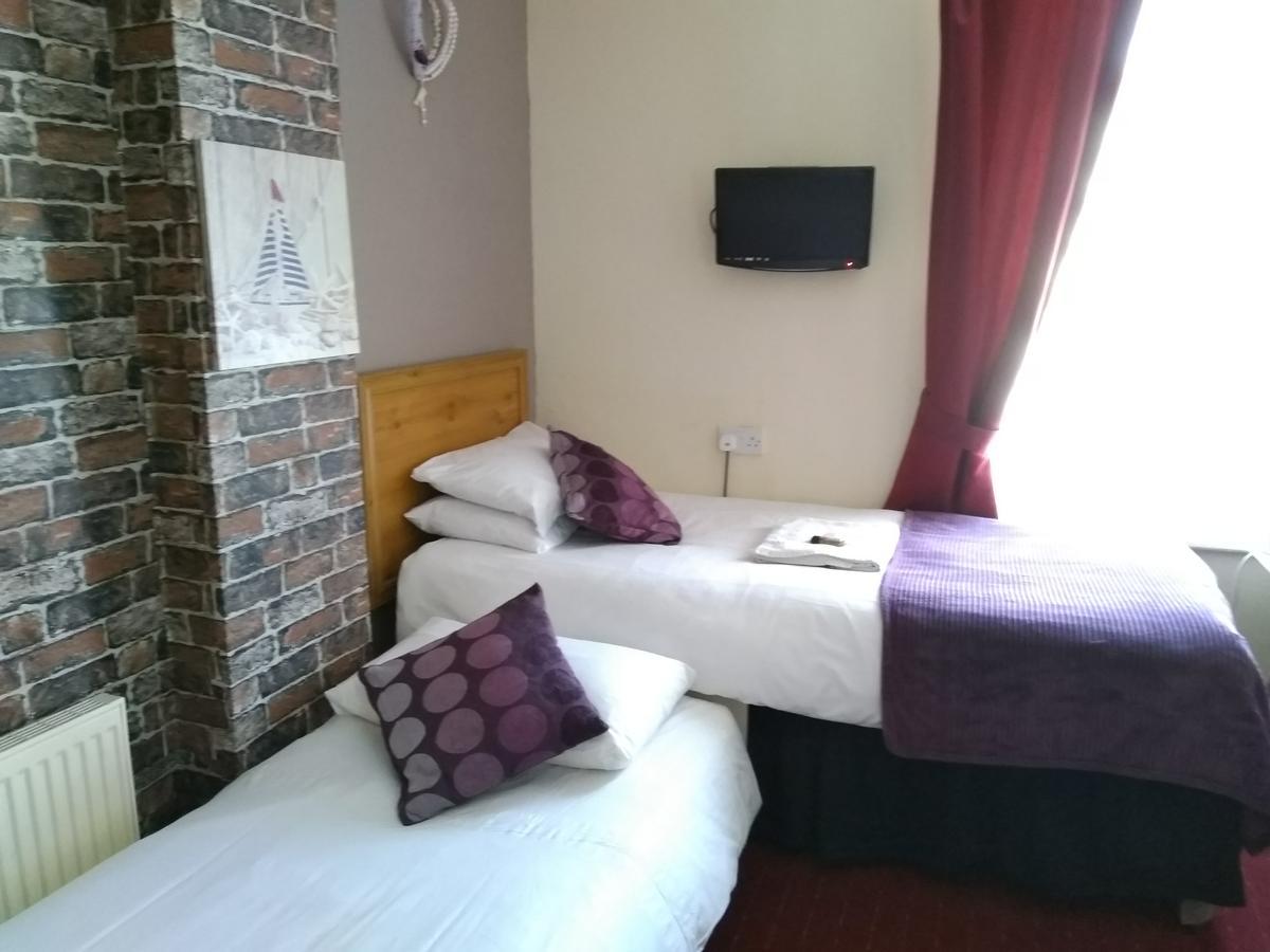 Ringbane House Bed & Breakfast Blackpool Exterior photo