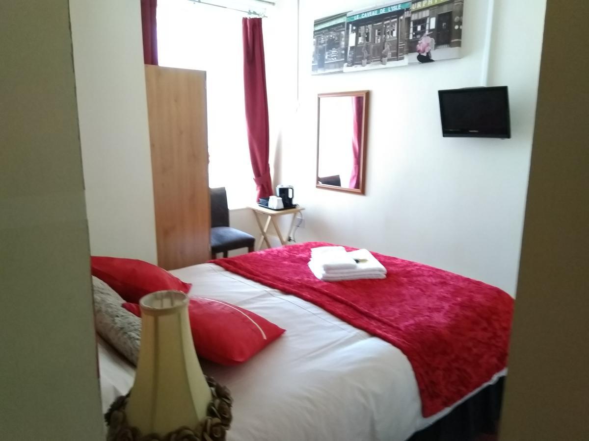 Ringbane House Bed & Breakfast Blackpool Exterior photo